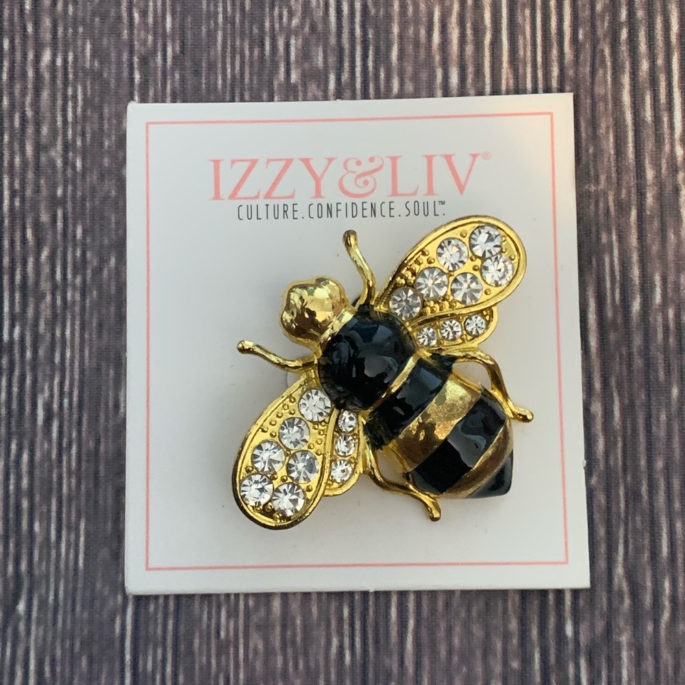 Queen Bee 🐝 brooch